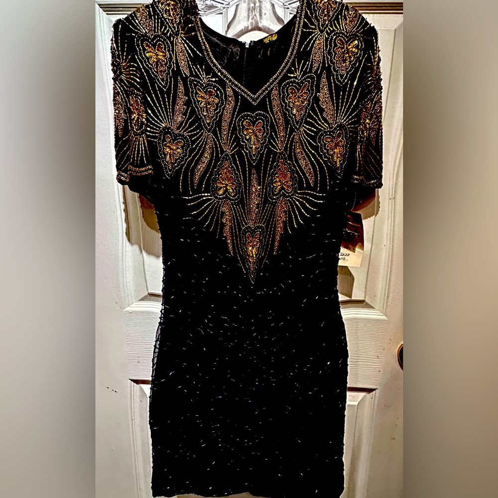 Bundle. 4 w/ 😇 symbol for 20% promo - Sequined silk dress EUC, medium